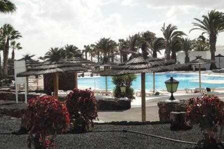 Bonito Apartamento Reformado En Las Coronas Costa Teguise Kültér fotó