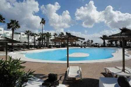 Bonito Apartamento Reformado En Las Coronas Costa Teguise Kültér fotó