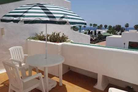 Bonito Apartamento Reformado En Las Coronas Costa Teguise Kültér fotó